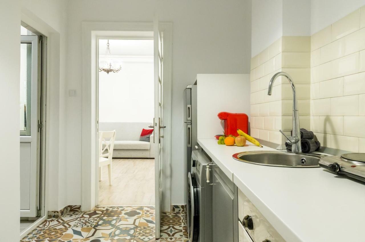 Appartement White Nights Of Old Town Bucarest Extérieur photo