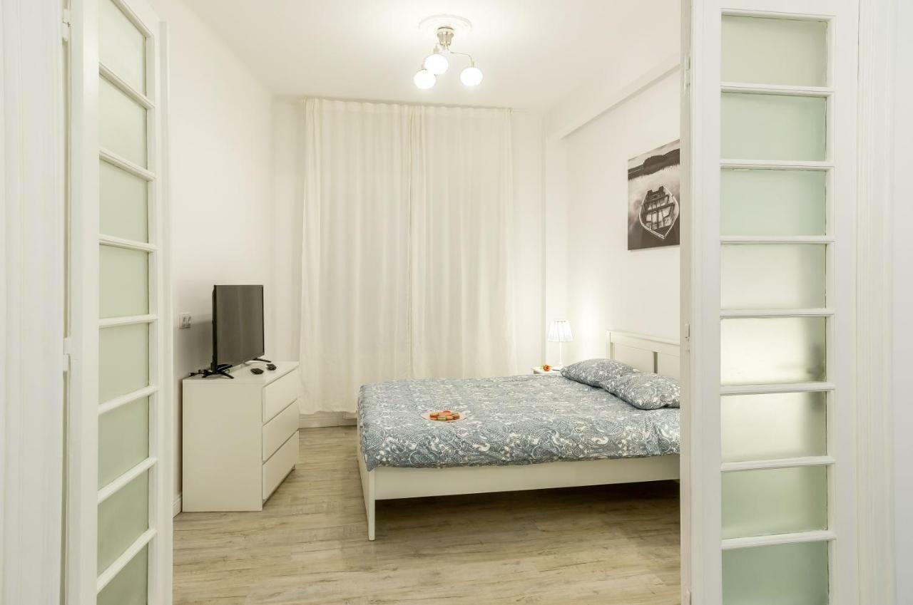 Appartement White Nights Of Old Town Bucarest Extérieur photo